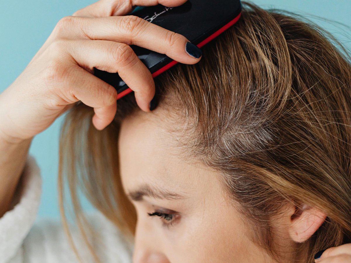 Haarausfall bei Frauen – was wirklich hilft